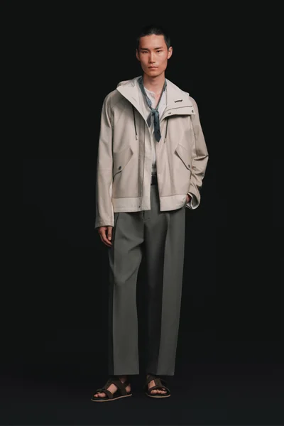 Look 3